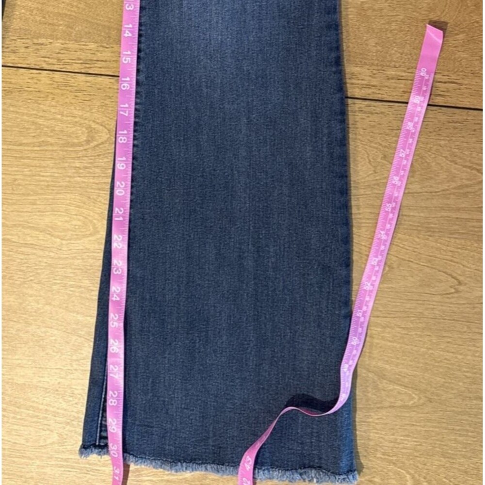 Democracy Ab Solution Bootcut Jean for Women Size 10- Indigo with Frayed Hem - Picture 8 of 8